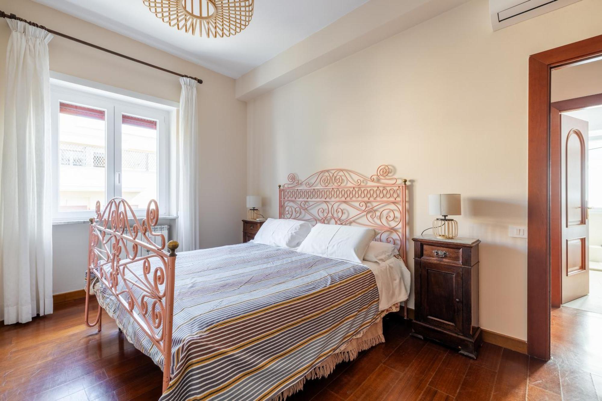 Retreat Near The Appian Way & Catacombs Appartement